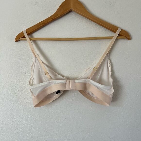 Pepper Everyday Lace Triangle Bralette - Picture 4 of 5